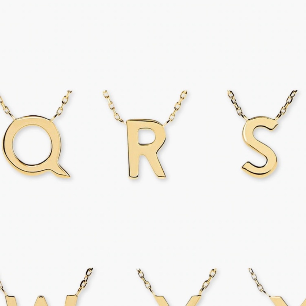 Mejuri 14k gold R letter necklace, brand new!